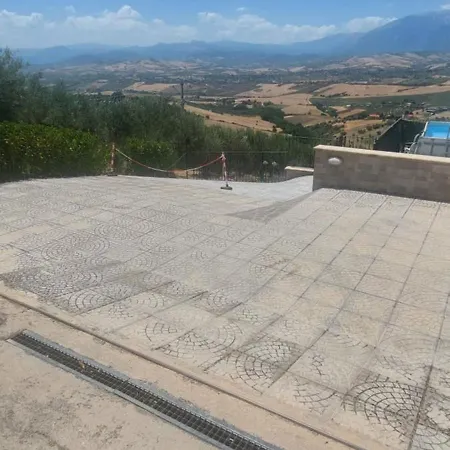 Casa Mida, Vista Panoramica Sulla Maiella Holiday home *